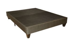 IU006- Upholstered bed